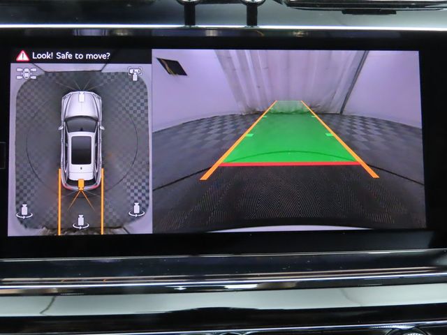 2025 Bentley Bentayga  - 22803697 - 15