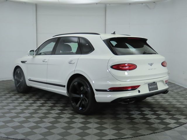 2025 Bentley Bentayga  - 22803697 - 6
