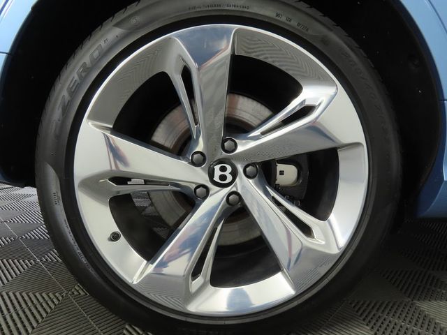 2025 Bentley Bentayga V8 AWD - 22909990 - 31