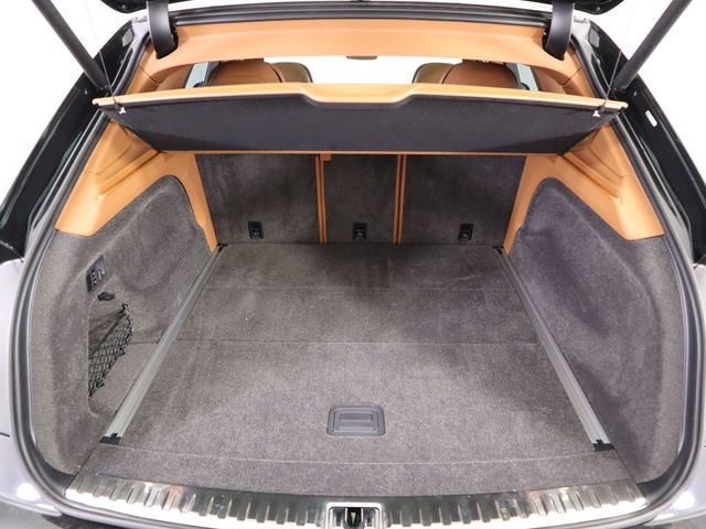 2025 Bentley Bentayga V8 AWD - 22910537 - 28