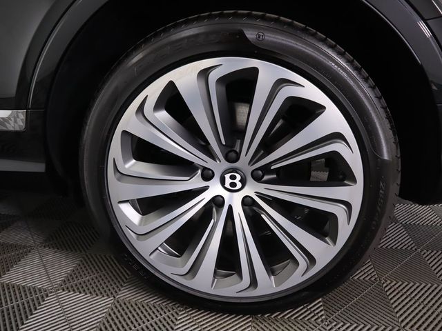 2025 Bentley Bentayga V8 AWD - 22910537 - 31