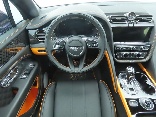 2025 Bentley Bentayga V8 AWD - 22925566 - 9