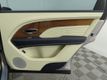 2025 Bentley Bentayga EWB V8 AWD - 22908718 - 23