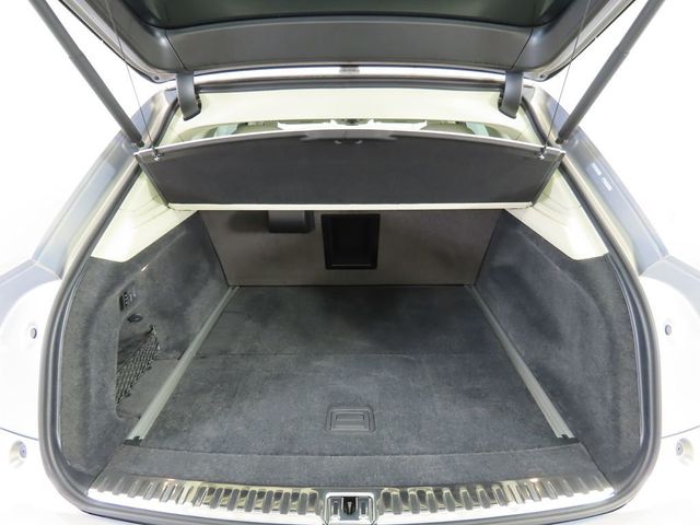 2025 Bentley Bentayga EWB V8 AWD - 22908718 - 24