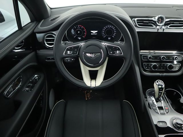 2025 Bentley Bentayga EWB V8 AWD - 22910191 - 9
