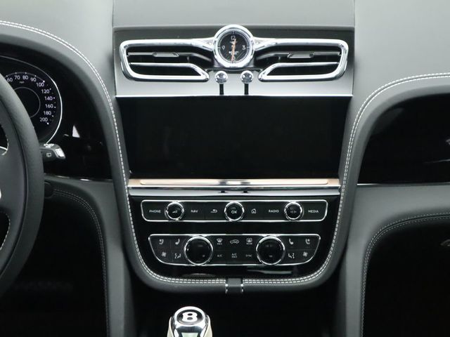 2025 Bentley Bentayga EWB V8 AWD - 22910191 - 13