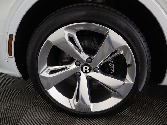 2025 Bentley Bentayga EWB V8 AWD - 22910191 - 30