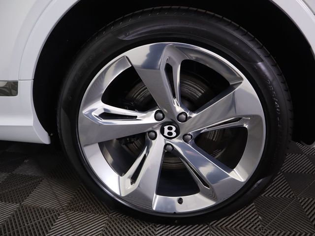 2025 Bentley Bentayga EWB V8 AWD - 22910191 - 31