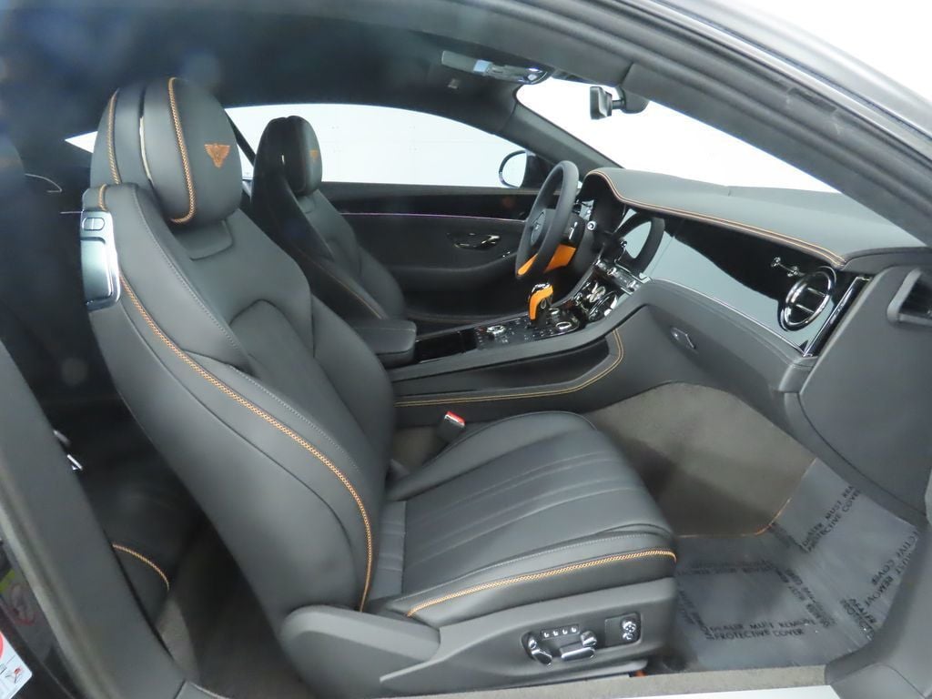 2025 Bentley Continental GT Black Edition photo 20