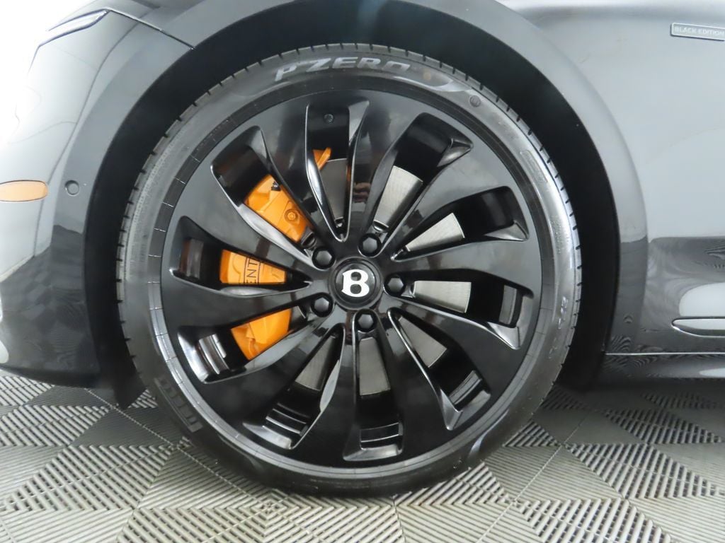2025 Bentley Continental GT Black Edition photo 27