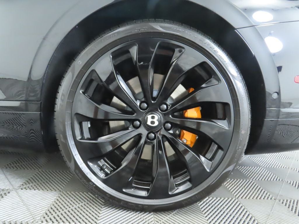 2025 Bentley Continental GT Black Edition photo 28