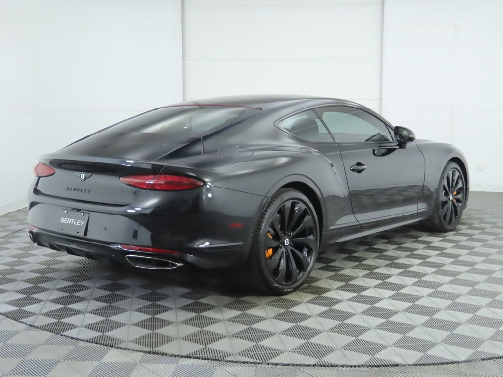 2025 Bentley Continental GT Black Edition photo 5