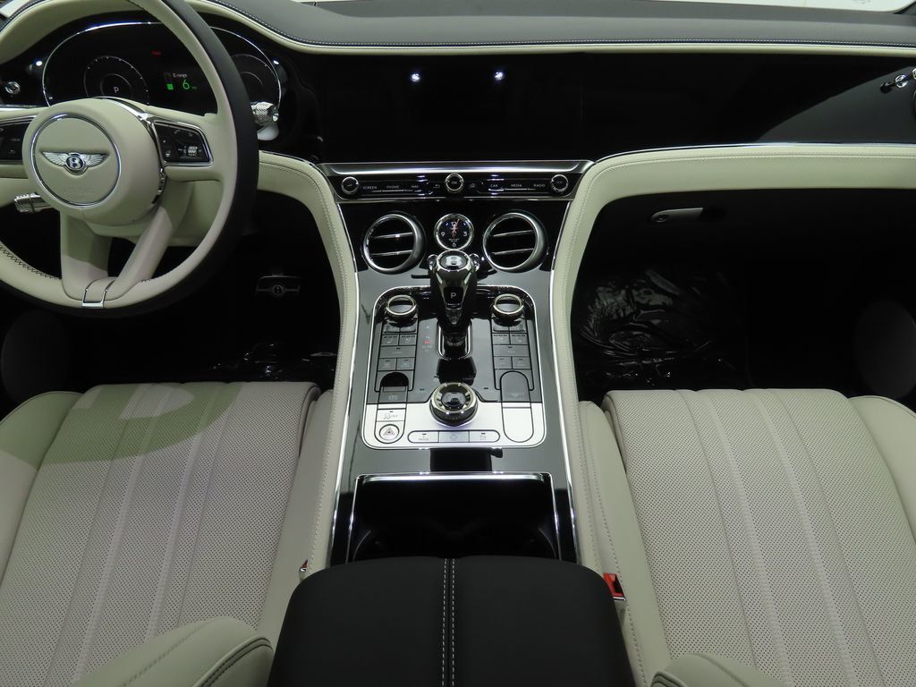 2025 Bentley Continental GT Black Edition photo 13