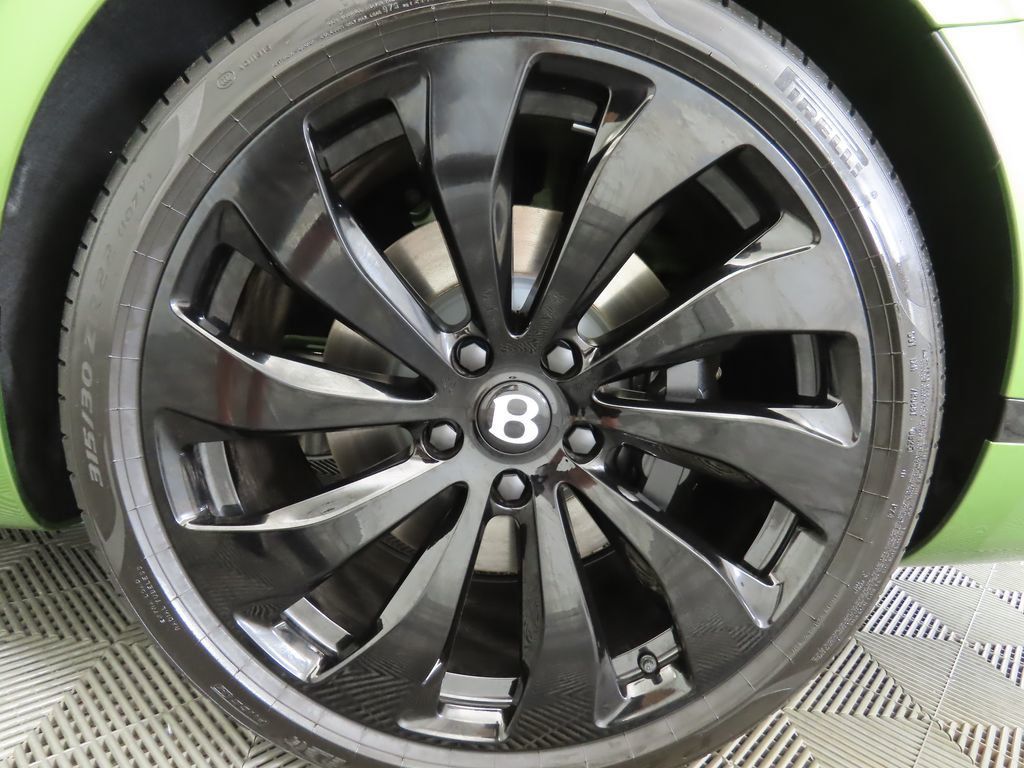 2025 Bentley Continental GT Black Edition photo 26