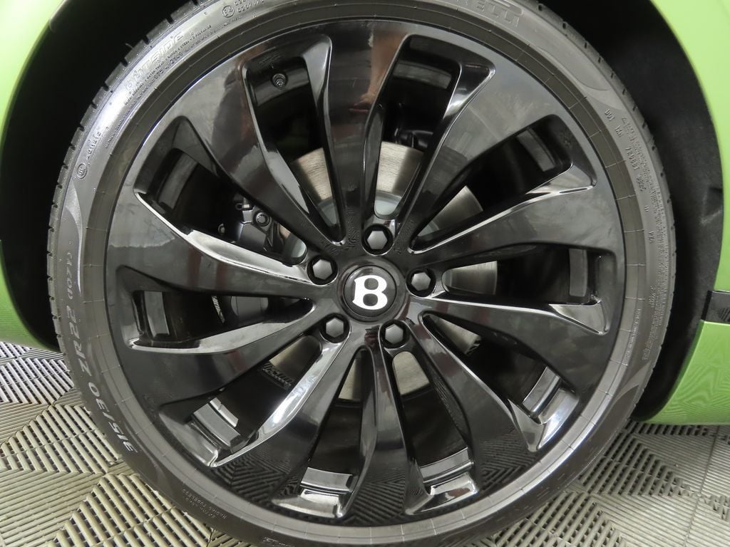 2025 Bentley Continental GT Black Edition photo 27