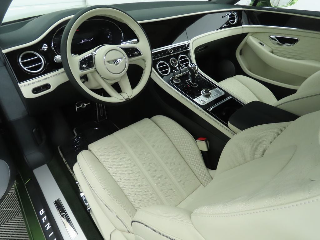 2025 Bentley Continental GT Speed photo 10