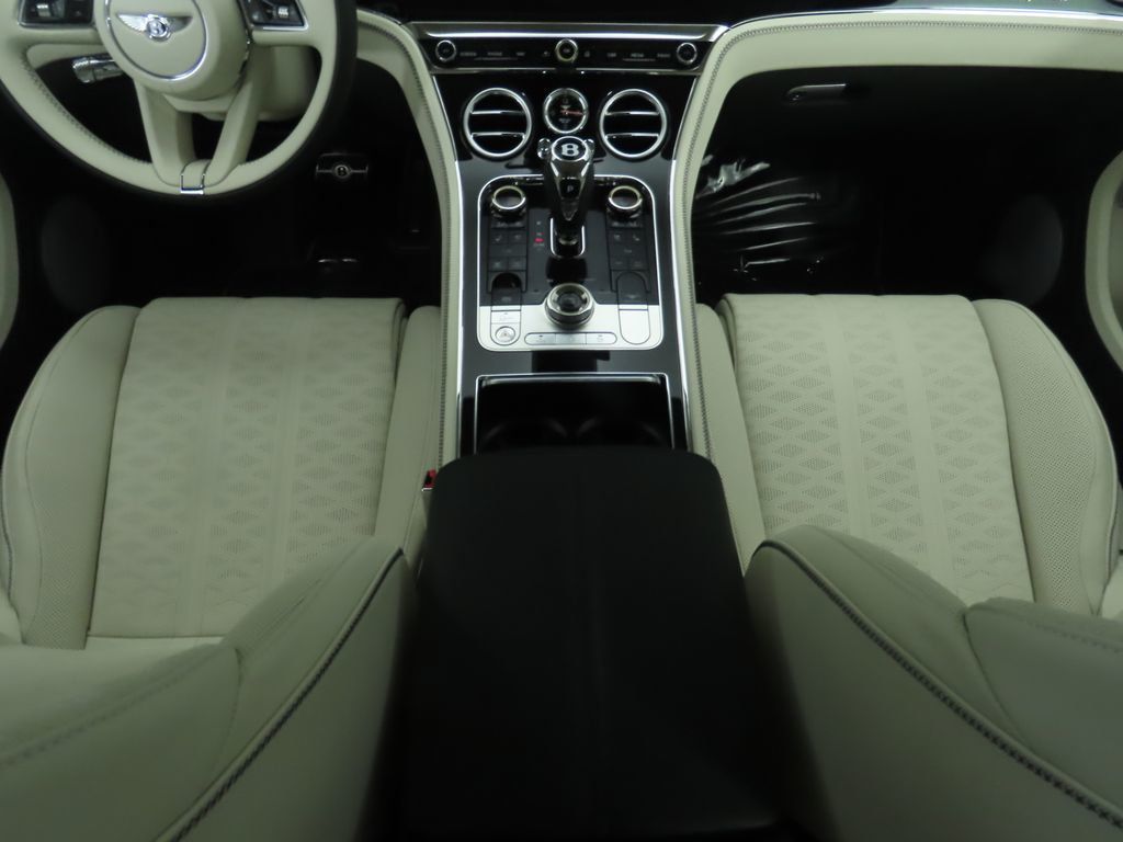 2025 Bentley Continental GT Speed photo 18
