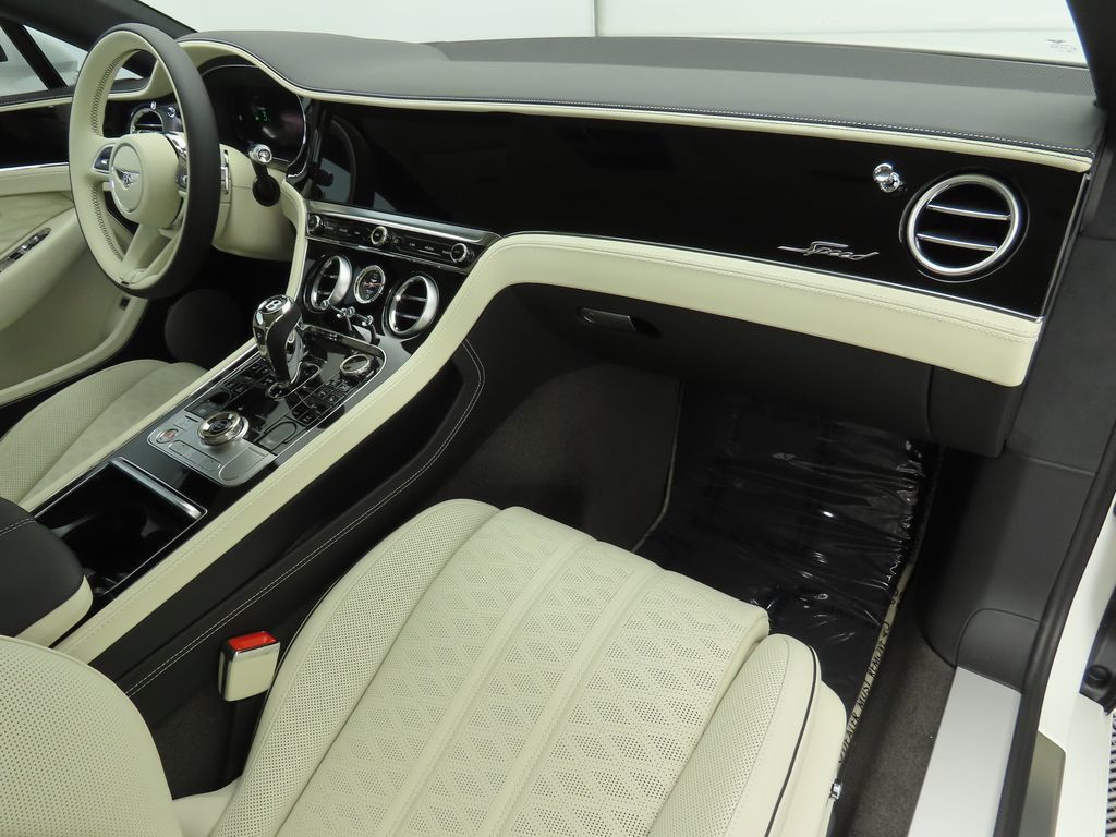 2025 Bentley Continental GT Speed photo 17