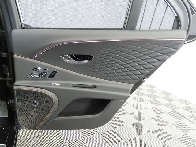 2025 Bentley Flying Spur - 22943437 - 26
