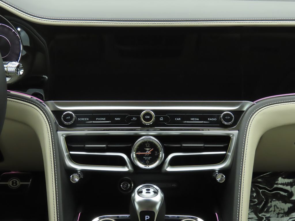 2025 Bentley Flying Spur photo 14