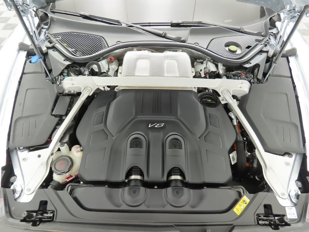 2025 Bentley Flying Spur photo 26