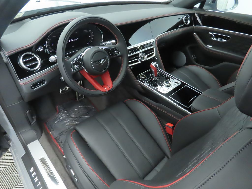 2025 Bentley Flying Spur Speed photo 9