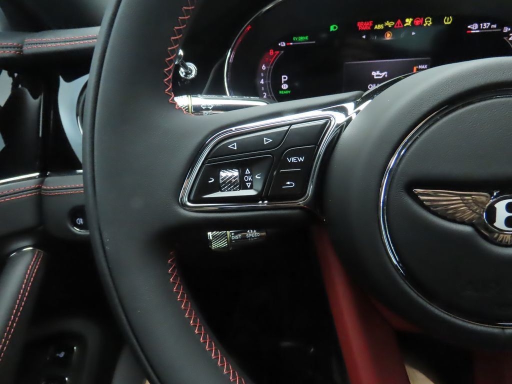 2025 Bentley Flying Spur Speed photo 11