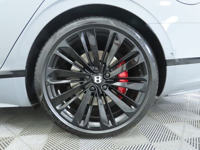 2025 Bentley Flying Spur Speed Sedan - 22891449 - 32