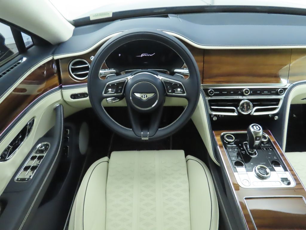 2025 Bentley Flying Spur Speed photo 10