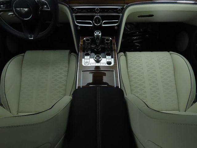 2025 Bentley Flying Spur Speed Sedan - 22891451 - 17