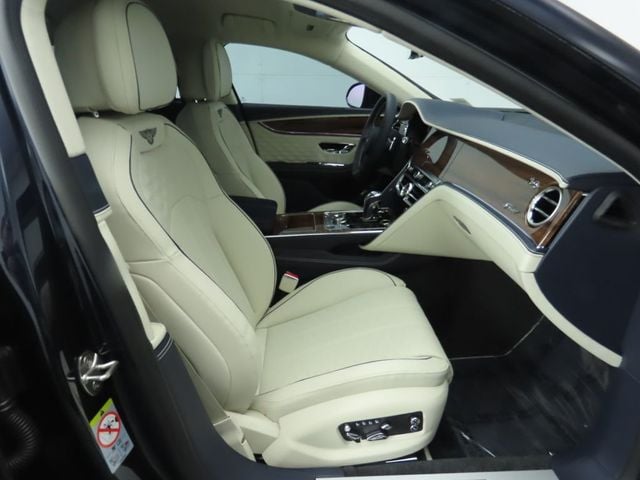 2025 Bentley Flying Spur Speed Sedan - 22891451 - 21