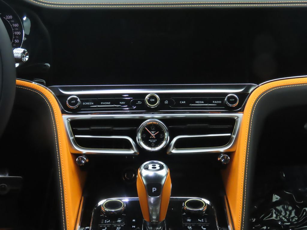 2025 Bentley Flying Spur Speed photo 14