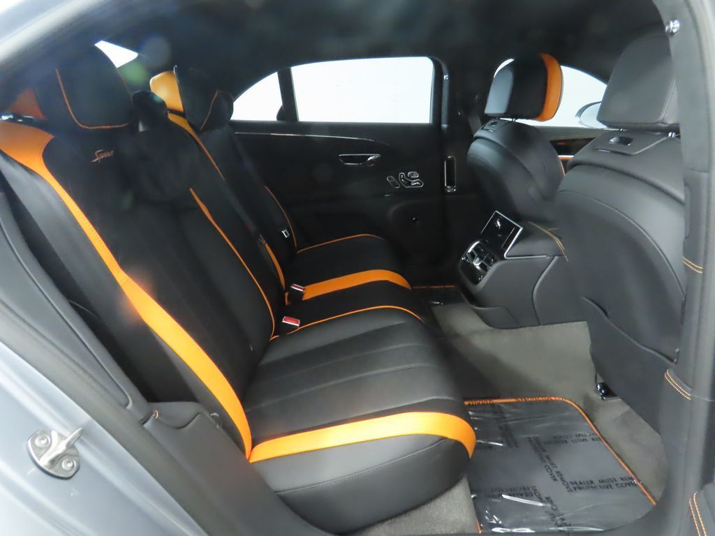 2025 Bentley Flying Spur Speed photo 21