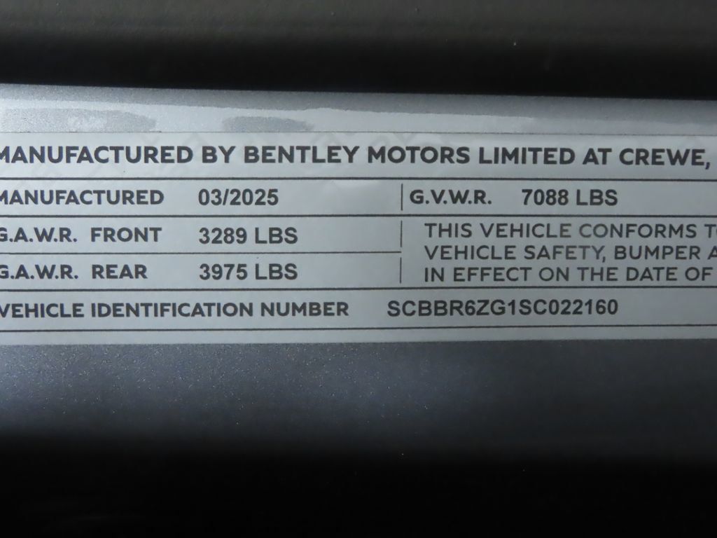 2025 Bentley Flying Spur Speed photo 28