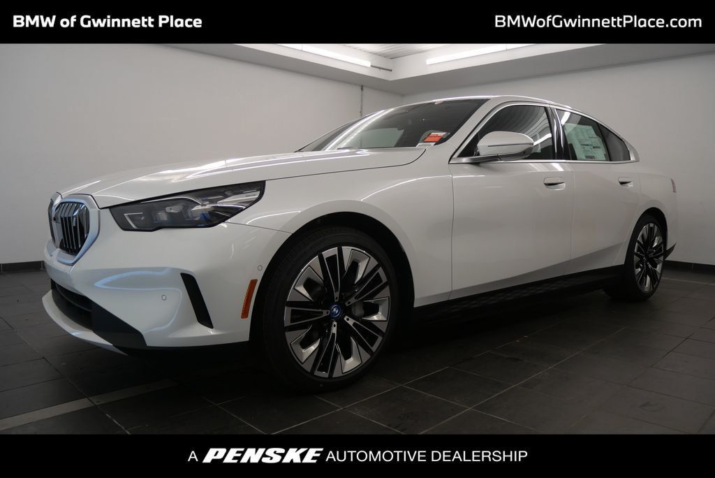 2025 New BMW i5 eDrive40 at Penske Atlanta, GA, IID 22724774