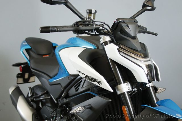 2025 CFMOTO 450NK PACKED with tech! - 22925982 - 0
