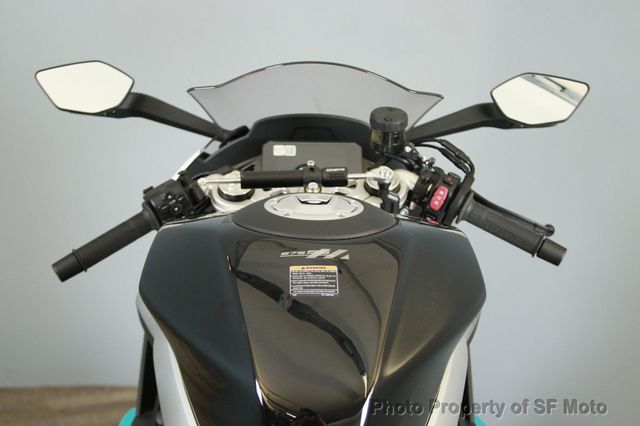 2025 CFMOTO 675SS Available Now! - 22872210 - 6