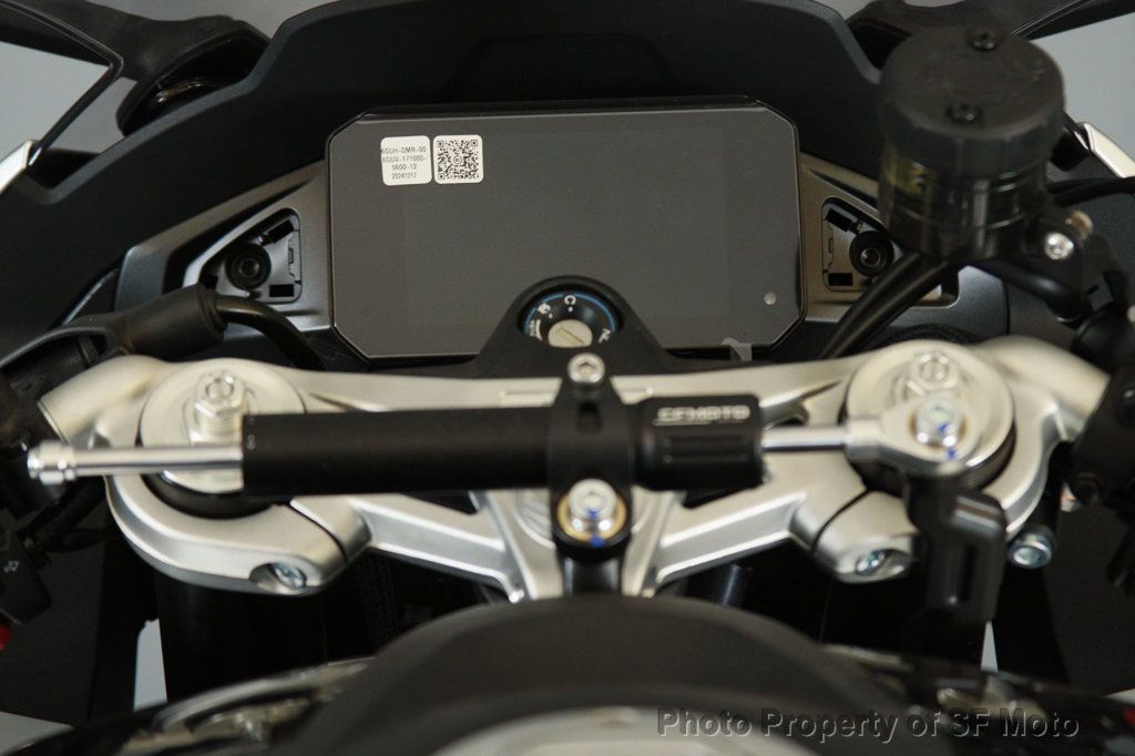 2025 CFMOTO 675SS Available Now! - 22872210 - 7