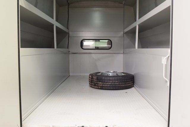 2025 Chevrolet   - 22902872 - 16