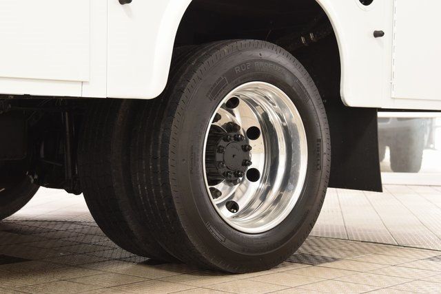 2025 Chevrolet   - 22902872 - 18