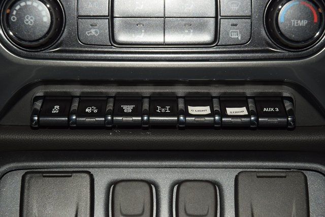 2025 Chevrolet   - 22902872 - 24