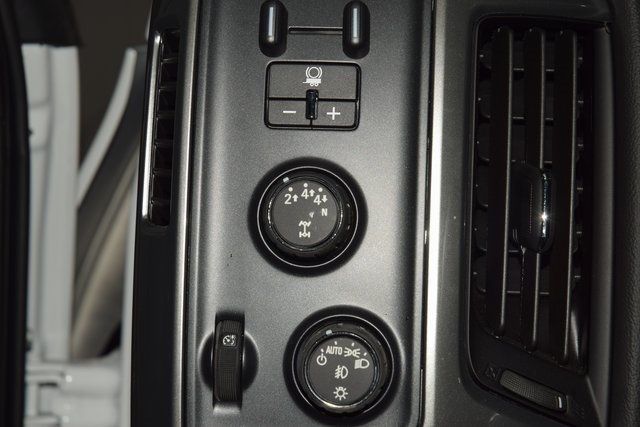 2025 Chevrolet   - 22902872 - 25