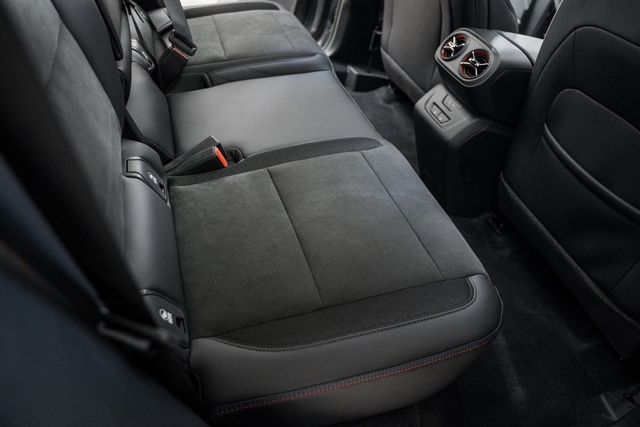 2025 Chevrolet Blazer EV RWD 4dr RS - 22769398 - 37