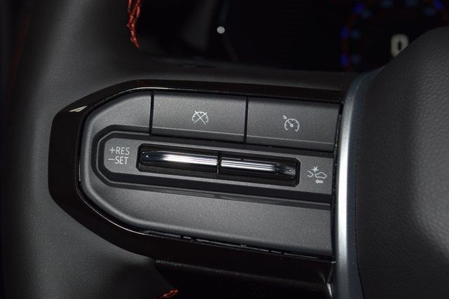 2025 Chevrolet Colorado 4WD Crew Cab Z71 - 22878417 - 37