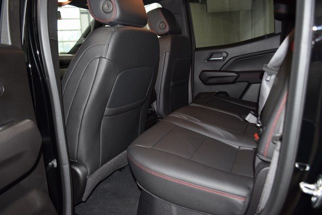 2025 Chevrolet Colorado 4WD Crew Cab Z71 - 22878417 - 41