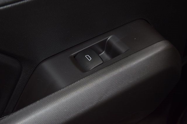 2025 Chevrolet Colorado 4WD Crew Cab Z71 - 22878417 - 43