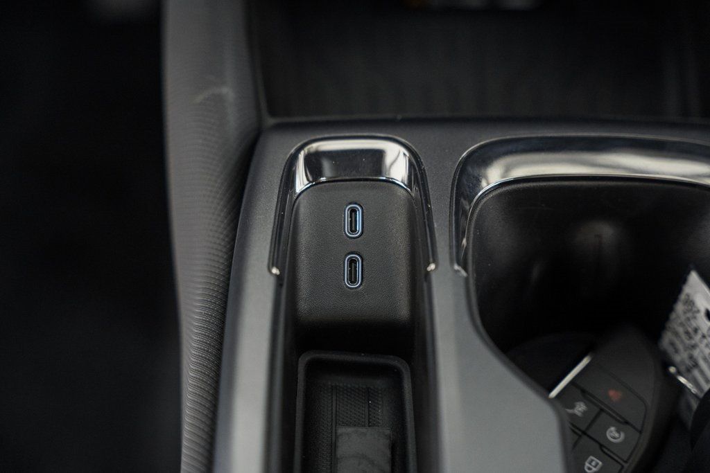 2025 Chevrolet Equinox EV 4dr RS - 22836081 - 33