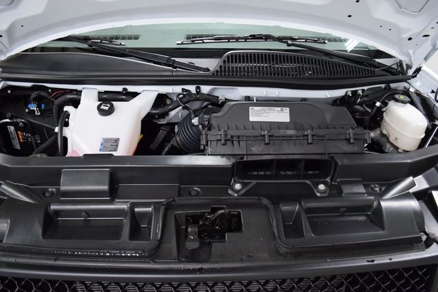 2025 Chevrolet Express Cargo Van RWD 2500 135" - 22863345 - 21