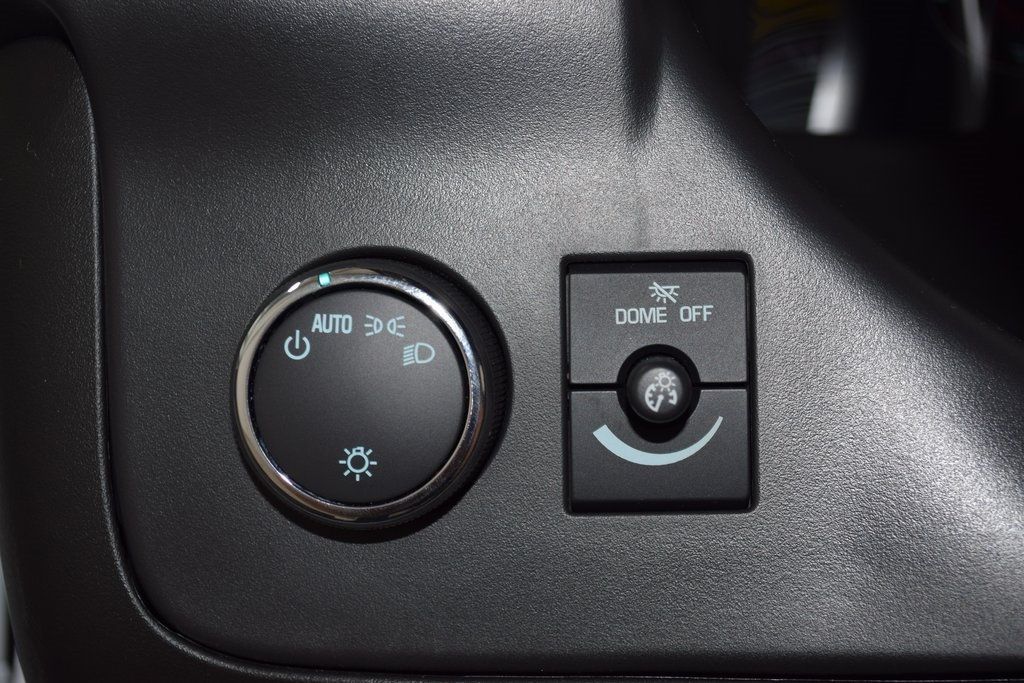 2025 Chevrolet Express Cargo Van RWD 2500 135" - 22863345 - 29