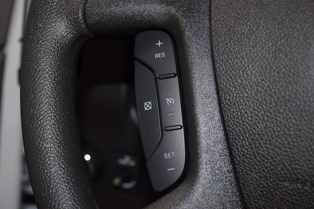 2025 Chevrolet Express Cargo Van RWD 2500 135" - 22863345 - 32